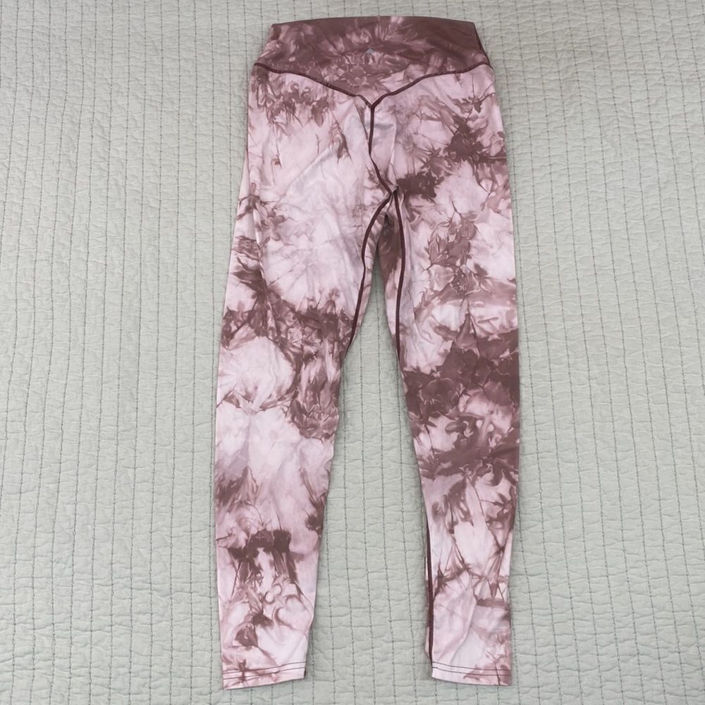 Balance Athletica The OG Tie Dye Leggings - Picture 6 of 10